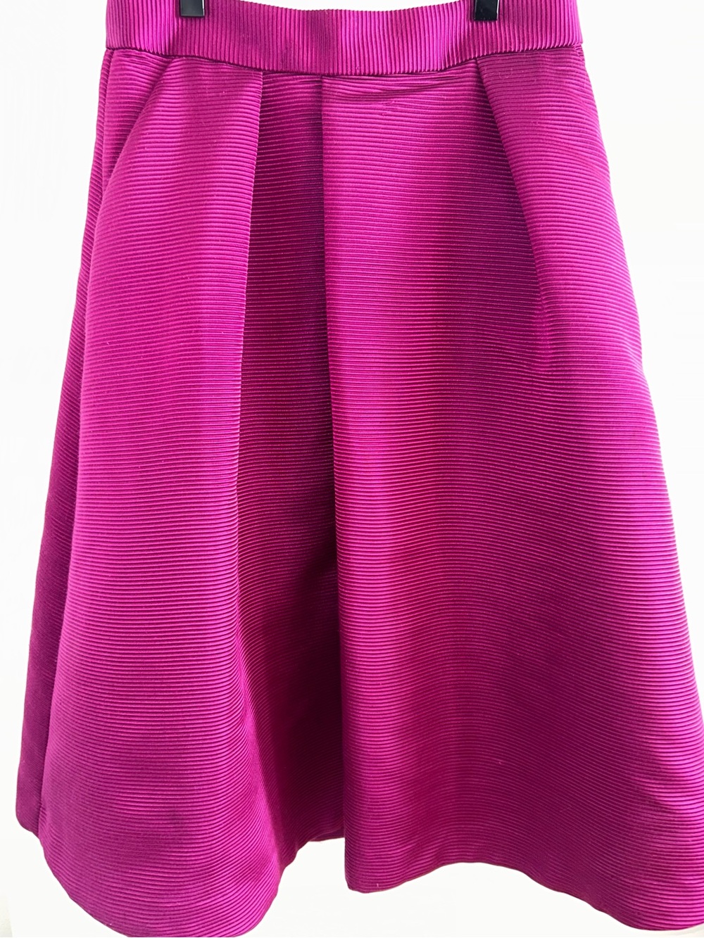 Ted Baker London Magenta Structured Pleated A-Line Midi Skirt Size 2
